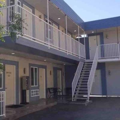 8 room motel filming location in Los Angeles