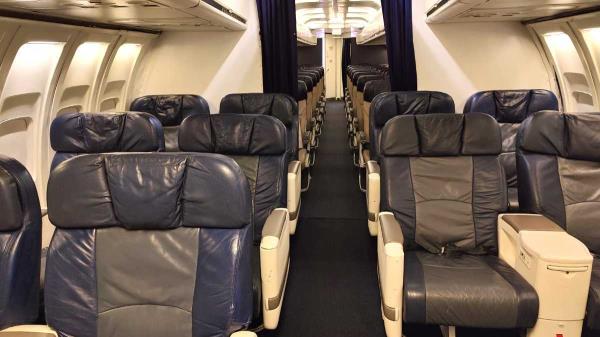 boeing 737 main cabin filming location